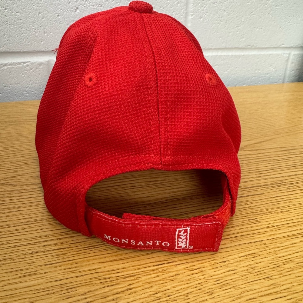 St Louis Cardinal Red Baseball Cap with Cardinal Logo by Melonwear Velcro strap - Picture 3 of 5